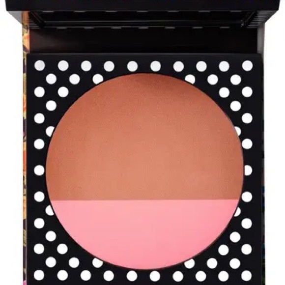 MAC Richard Quinn Collection Limited Edition Sunset Boulevard Powder Blush D… - Picture 4 of 6